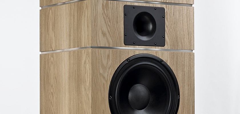 Mit den Pylon Audio Amber MKII bekommen Hifi-Liebhaber großartigen Sound im individuellen Design